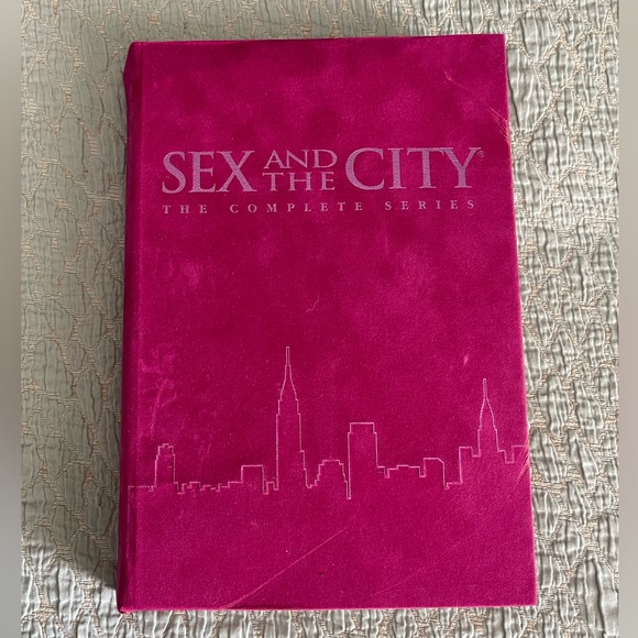 HBO’S SEX & THE CITY COMPLETE DVD SET - Picture 2 of 7